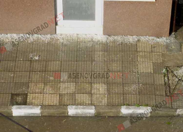 Градушка се изсипа над Асеновград