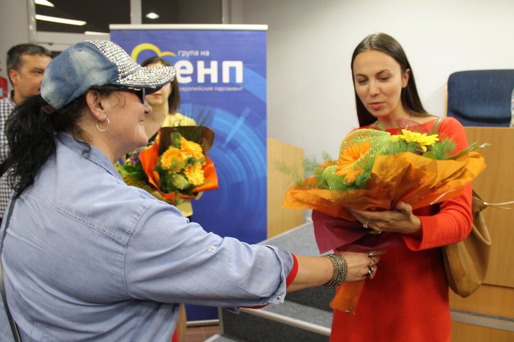 Среща с Ева Майдел - ниска безработица и недостиг на кадри