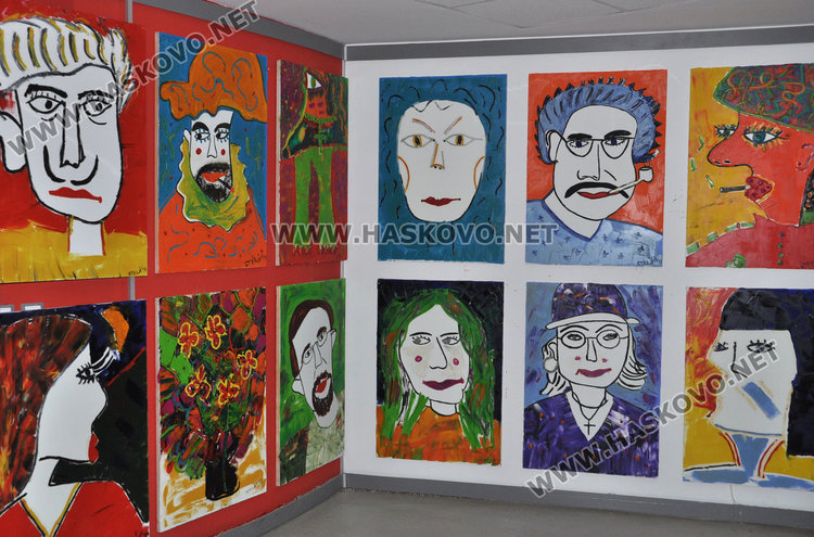 Художничката Стела Делчева споделя своя свят в Европейската нощ на музеите и галериите