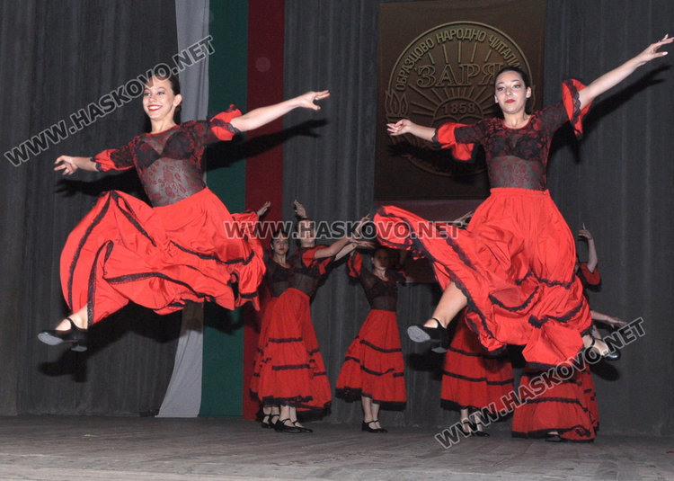 Премиер и президент поздравяват читалище „Заря“ за 160-тата годишнина