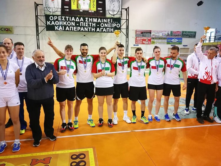 Хасковлии в националния тим, станал балкански шампиони по бадминтон 