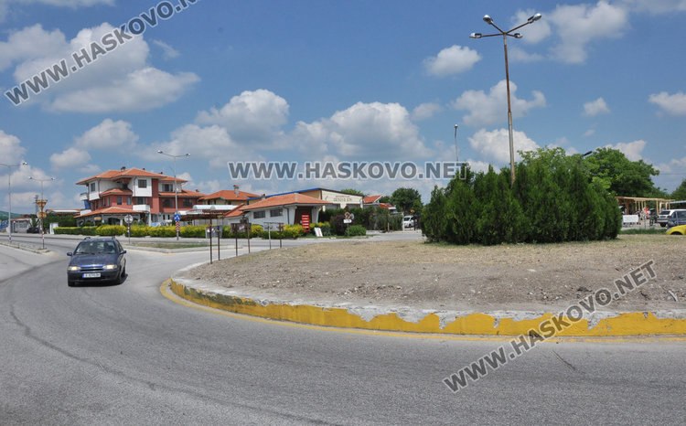 Свалиха нивото на кръговото на Кърджалийска наполовина