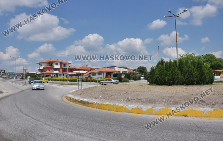 Свалиха нивото на кръговото на Кърджалийска наполовина