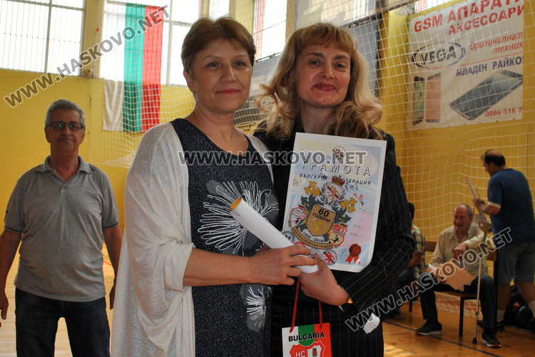 Отличиха заслужили хасковски хандбалисти за 60 г. хандбал в България