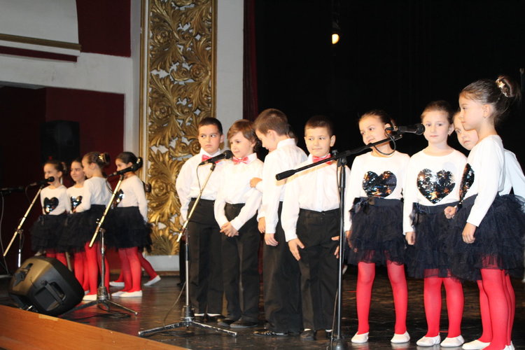 70 години отпразнува детска градина „Ян Бибиян“, стартира ремонт