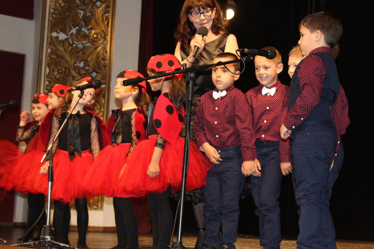 70 години отпразнува детска градина „Ян Бибиян“, стартира ремонт