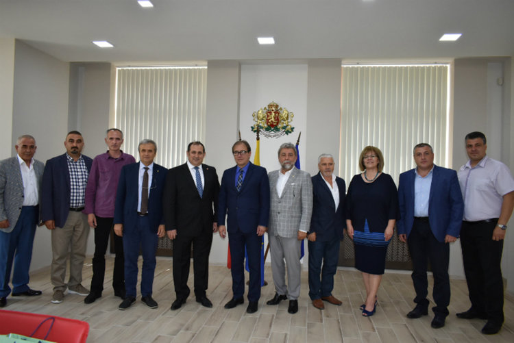 Делегации от побратимени градове пристигнаха в Асеновград