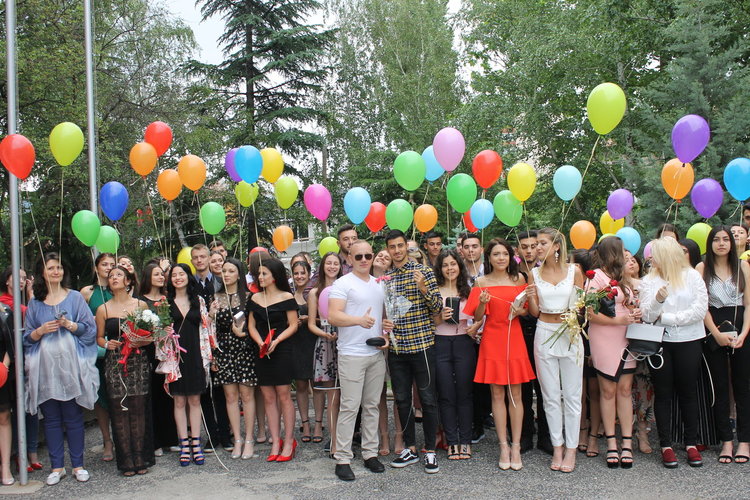 Випуск 2018 се закле:”Завинаги Ботевци“