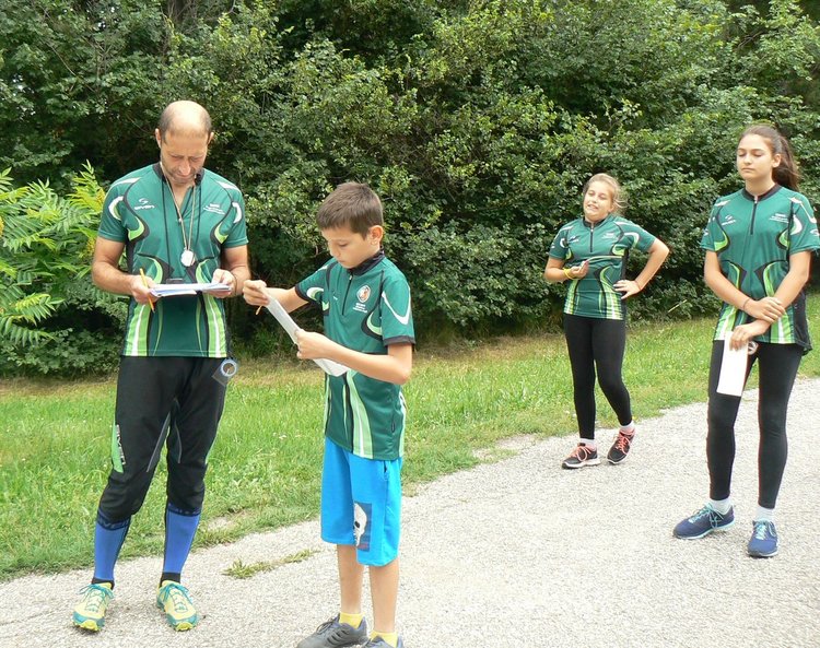 Състезатели и деятели отбелязаха Световния ден на ориентирането