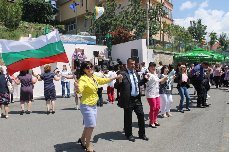 Председателят на парламента Цвета Караянчева гостува на събор в Припек