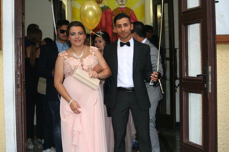 Абитуриентите на Професионалната гимназия изгряха на сцената