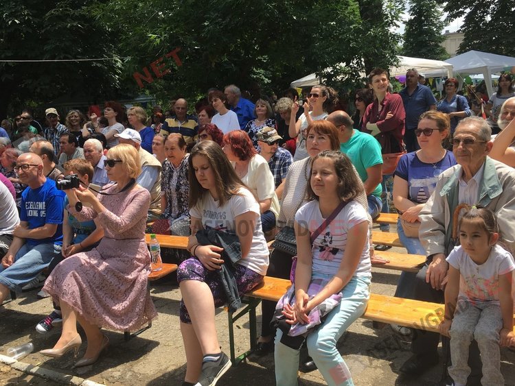 Празничният 27 май на Асеновград (Снимки)