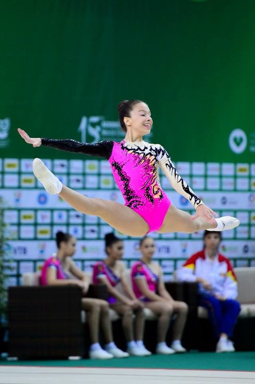 Борислава Иванова е 4-та в света по спортна аеробика за девойки