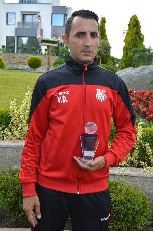 Женският ФК „Хасково“ отстъпи на „Лестър“, момчетата играха за "Фен клуб Ливърпул"