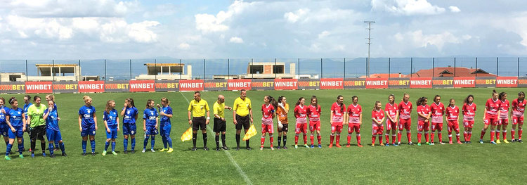 Женският ФК „Хасково“ отстъпи на „Лестър“, момчетата играха за "Фен клуб Ливърпул"