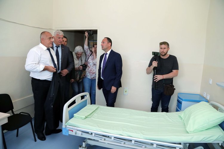 Борисов даде УМБАЛ "Св. Георги" като пример за това как болница управлява средствата си