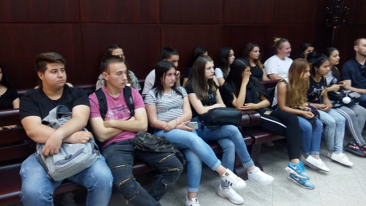 Изнесоха лекция за участие на децата в съдебния процес 