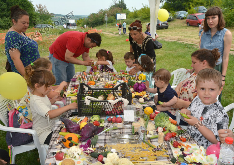 Отново детски празник край Каснаково, четене и ателиета на открито