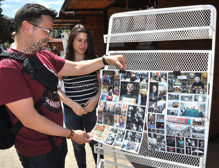 “Пъстро етно“ събра децата на Хасково насред площада