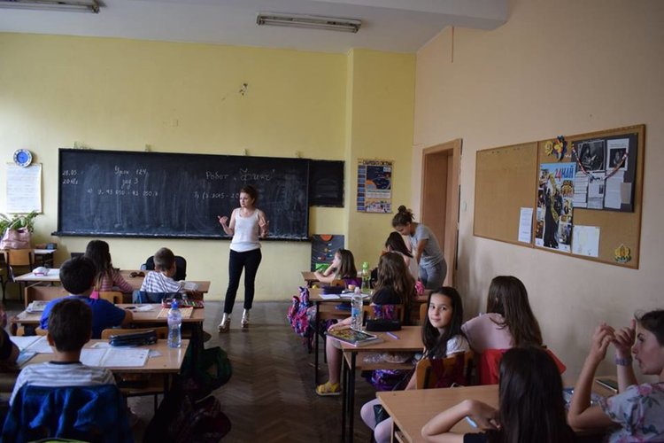 Снимки: Градска библиотека "Паисий Хилендарски"