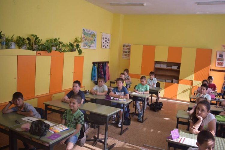 Снимки: Градска библиотека "Паисий Хилендарски"