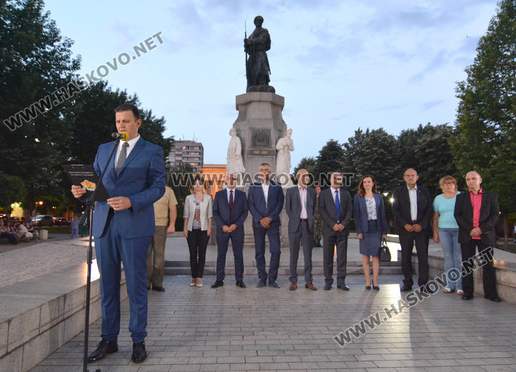 Тържествена заря в Хасково за Ботев и падналите за свободата на България