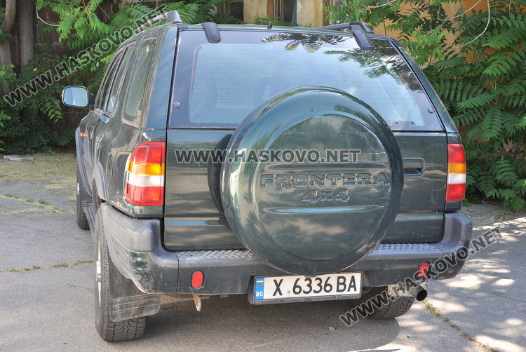 Джип блъсна линейка до Цигарената в Хасково