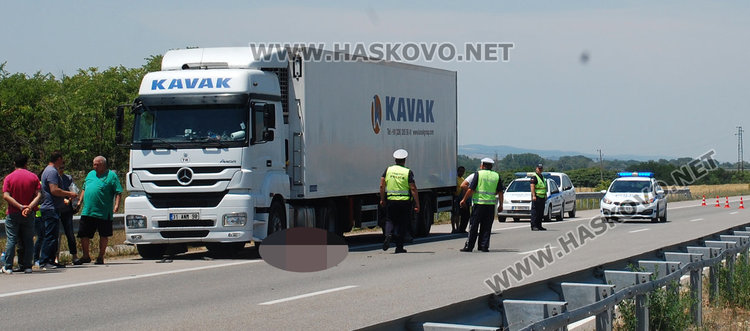 Тираджия уби колега на пътя край Свиленград