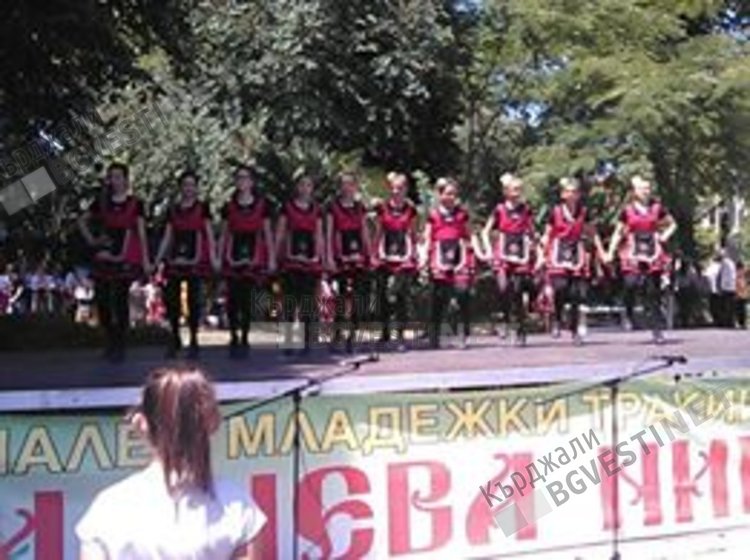 Потомци на бежанци от цялата страна почетоха Деня на тракийското дете