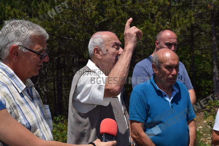 Осветиха параклиса „Всях Святих”над Главатарци, християни и мюсюлмани един до друг