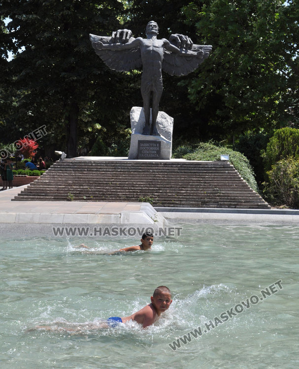 Надхвърлихме 30-те, във вторник чакаме дъжд 