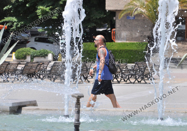 Надхвърлихме 30-те, във вторник чакаме дъжд 