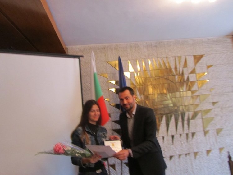 Ученици от Смолян с награди в конкурса „Добротата в моя клас“