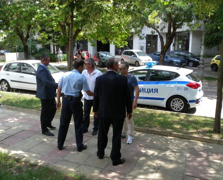 Шефът на полицията в Смолян и колегата му от Гърция обсъдиха мерки за сигурността на българските туристи