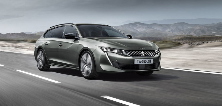 Новият PEUGEOT 508 SW разчупва стереотипите