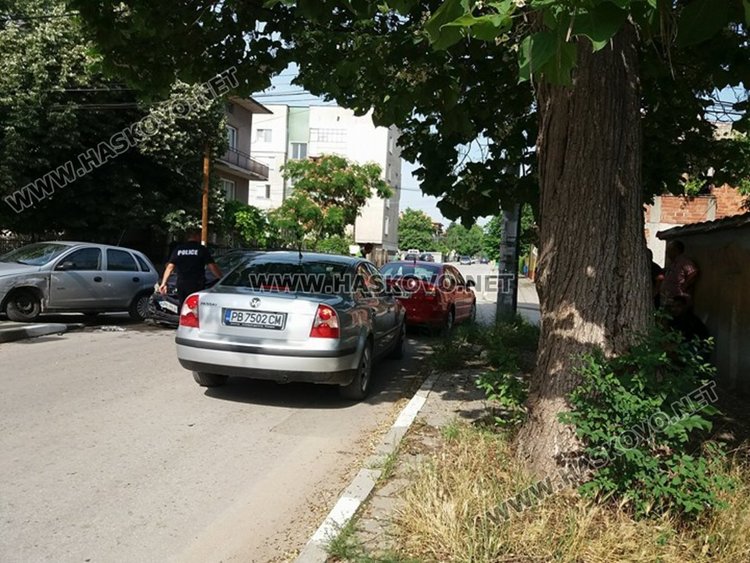 Катастрофа затрудни движението по ул. „Христо Смирненски“