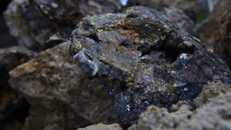 Канадската Mundoro подготвя продажбата на оловно-цинковия си проект край Кърджали