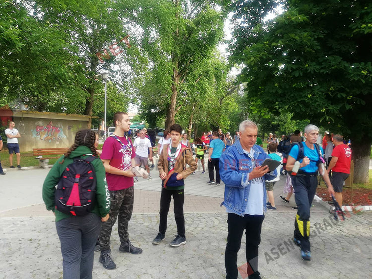 Ентусиастите в третия национален поход до „Марциганица“ поеха по асеновградските върхове