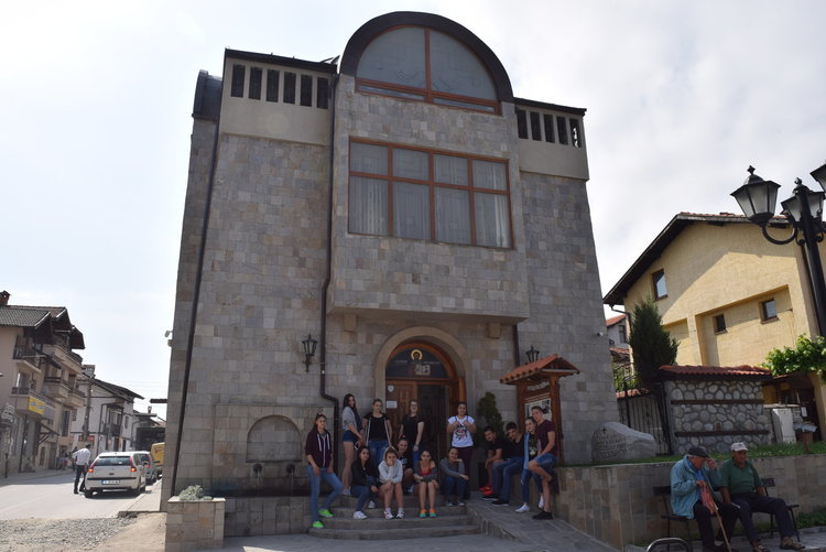 В града на българското слово ботевци заучават родопски раздумки