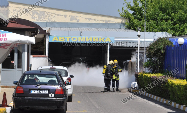 Изтичане на газ от бензиностанция вдигна на крак пожарна и полиция