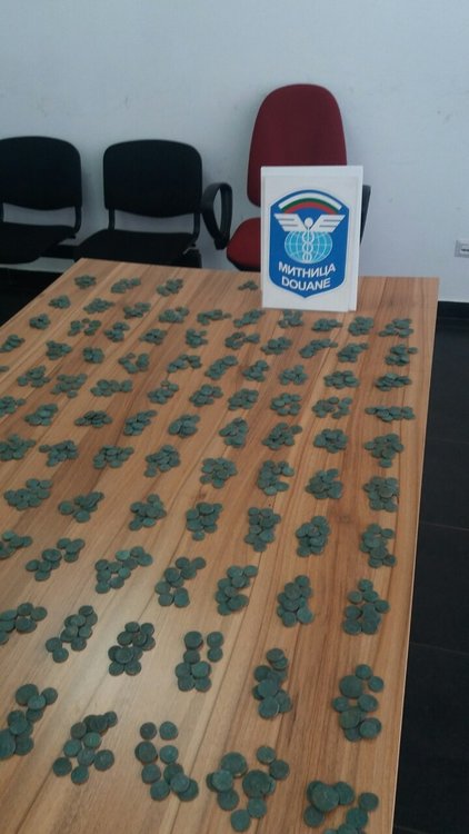 снимки: Агенция "Митници"