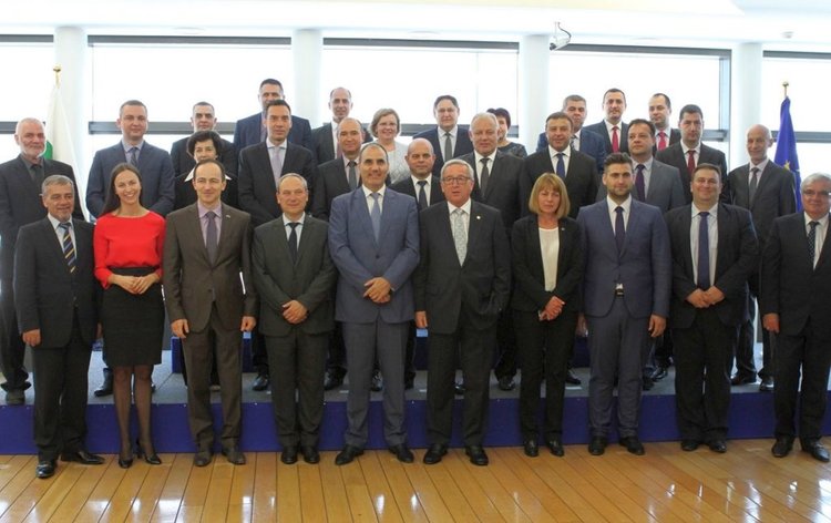 Парламентарната група на ГЕРБ поздрави мюсюлманите за Рамазан Байрама с декларация