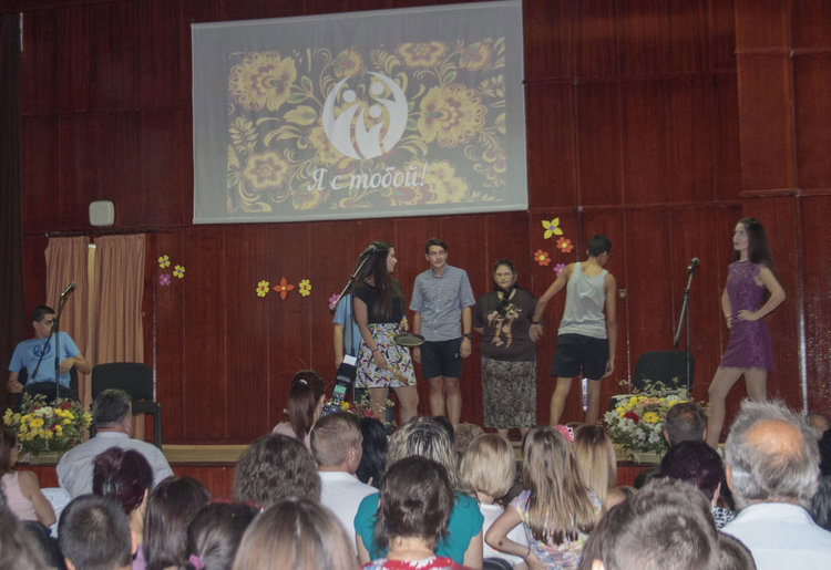 Емоционален реверанс към руския език направиха учениците на Радка Муратева