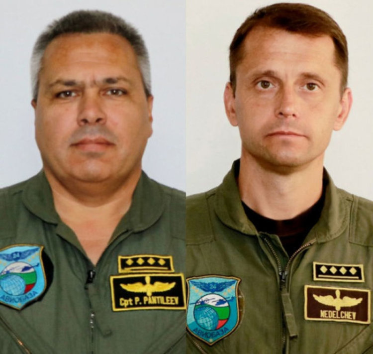 Загиналите пилоти на хеликоптер Ми-17 са повишени посмъртно