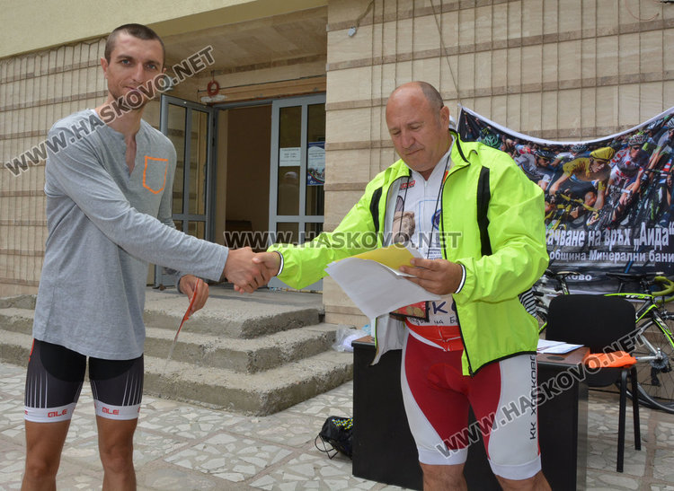 Красен Киров (вляво)