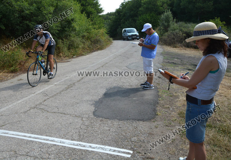 Треньорът на баскетболния ЦСКА първенец в колоездачно състезание до Аида