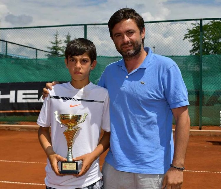 Първо и второ място за тенисиста Адриано Дженев на държавното 