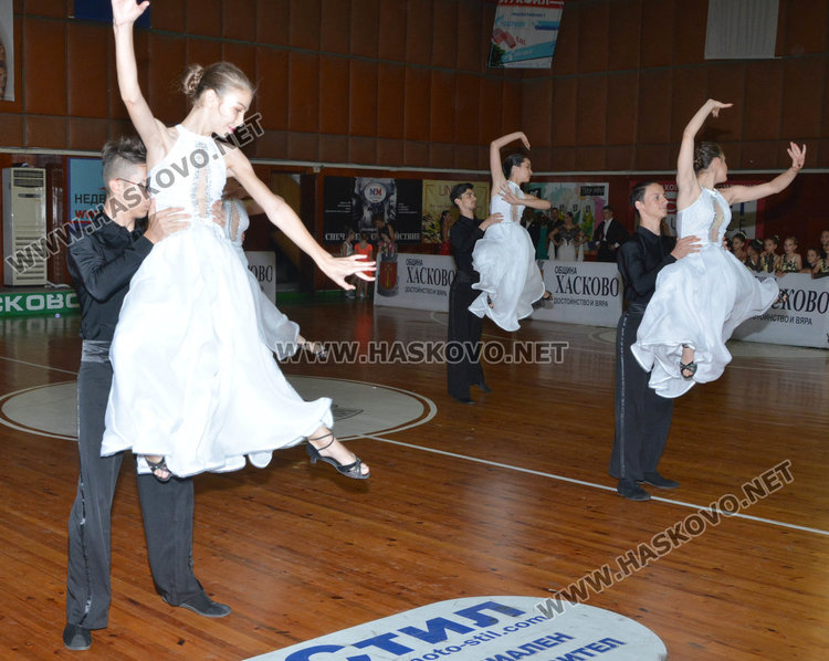 Гала концерт и награждаване за финал на международния фест „Вълшебен свят”