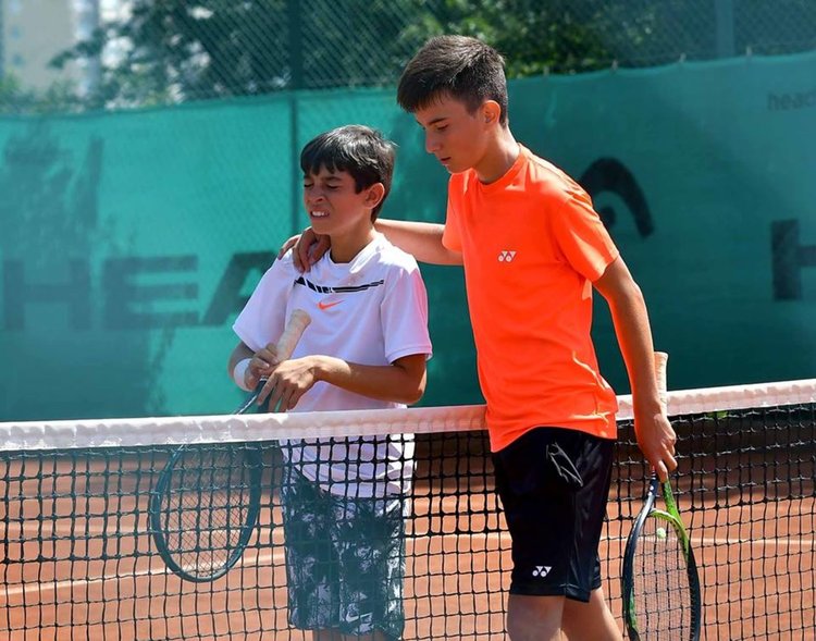 Първо и второ място за тенисиста Адриано Дженев на държавното 