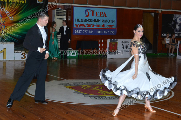 Гала концерт и награждаване за финал на международния фест „Вълшебен свят”